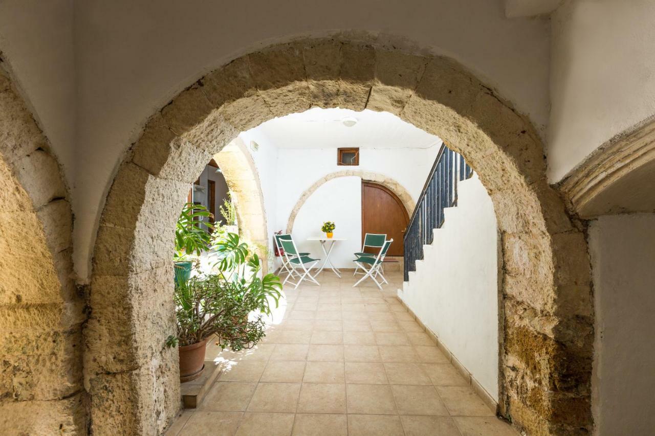 Lilys Apartments ريثيمنو المظهر الخارجي الصورة
